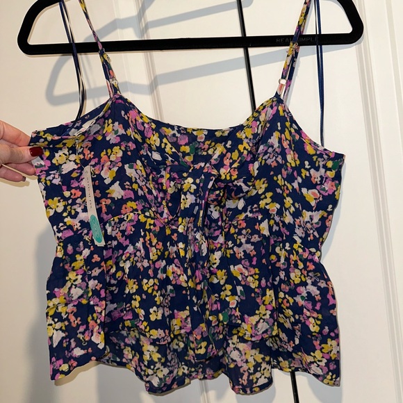 Navy floral cropped cami - Picture 6 of 9